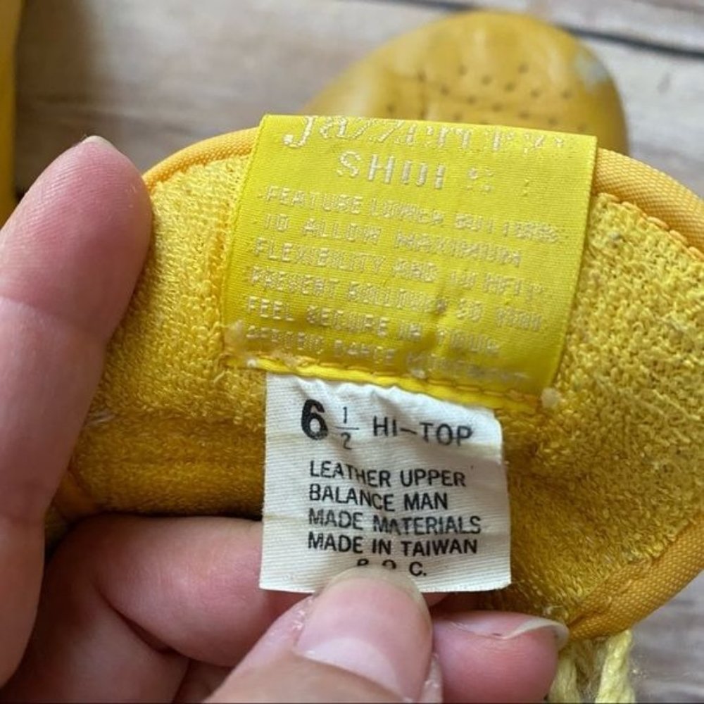 Vintage 80s Retro Yellow Jazzercise Hightop Athletic Shoes - Picture 10 of 11